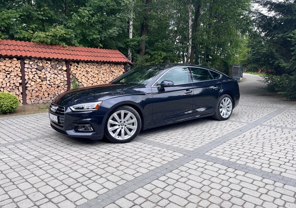 Audi A5 cena 108400 przebieg: 86800, rok produkcji 2017 z Myślenice małe 137